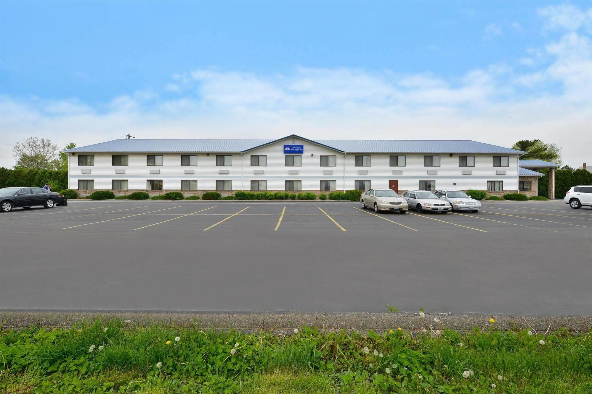Americas Best Value Inn Champaign Exteriör bild